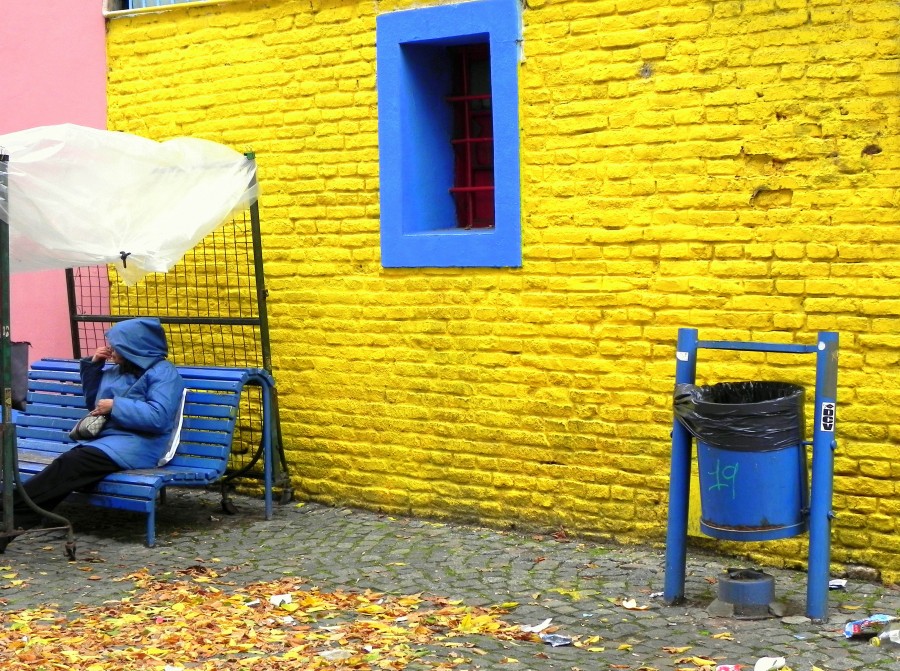 "Azul y amarillo" de Mirta Irene Judengloben