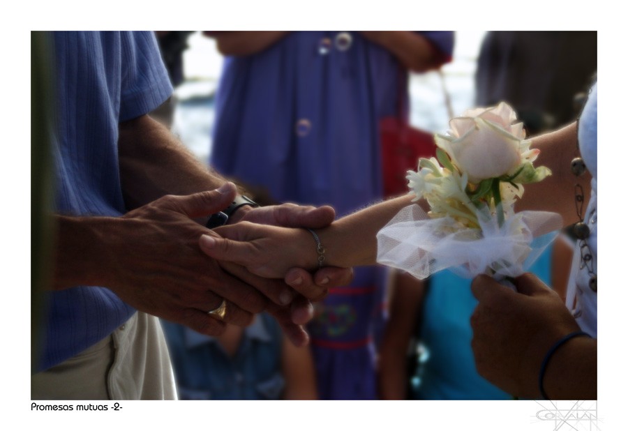 "Boda en la Playa - Promesas mutuas" de Silvia Corvaln