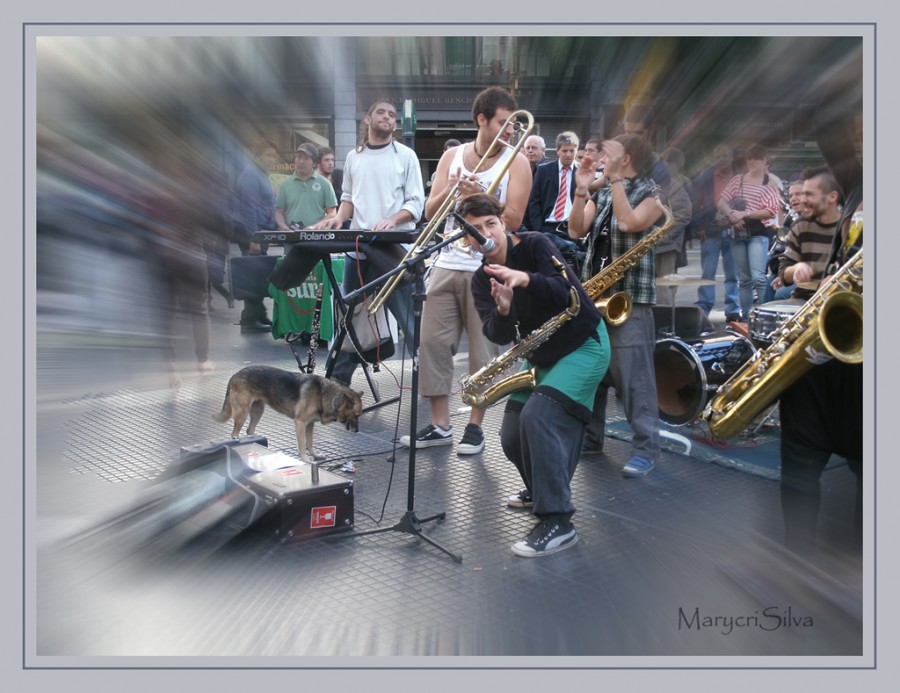 "Banda callejera" de Maria Cristina Silva