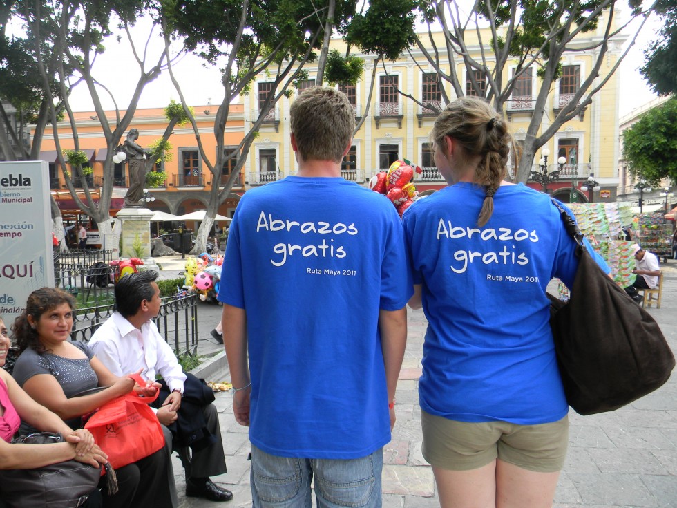 "un abrazo gratis" de Maria Rosa de Santiago