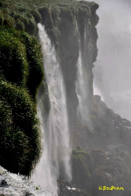 "Cataratas 2" de Juan Jos Braun