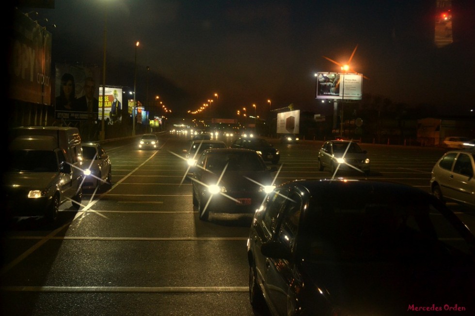 "luces en el camino" de Mercedes Orden