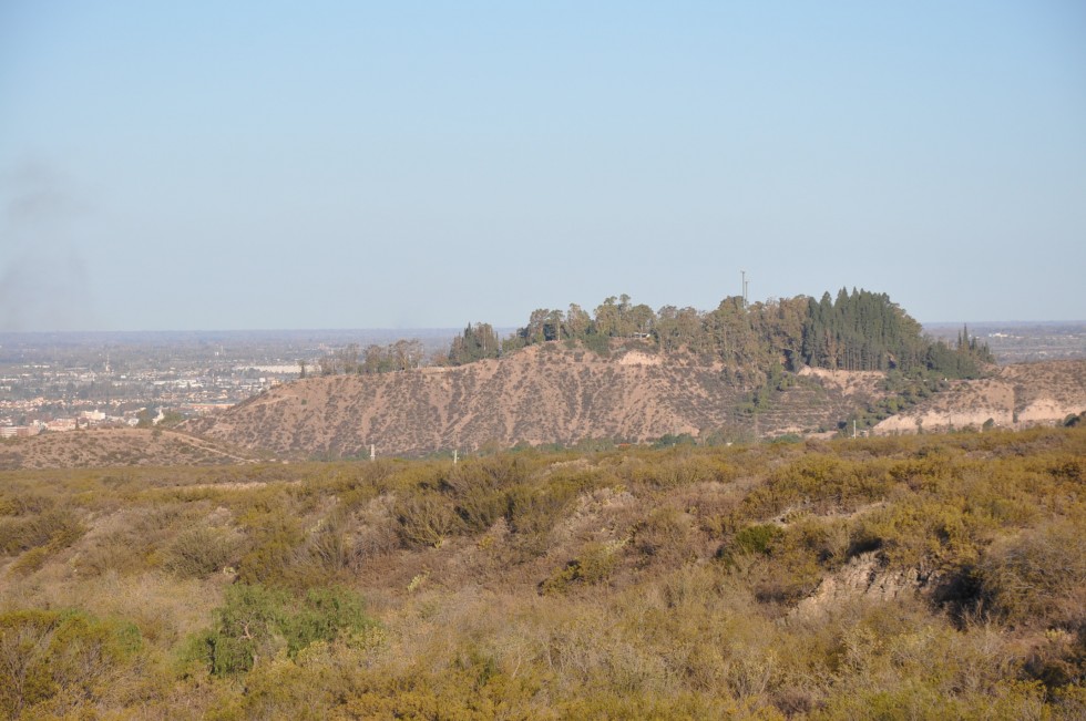 "vista del Cerro de la Gloria (Mendoza).-" de Jose Alberto Vicente