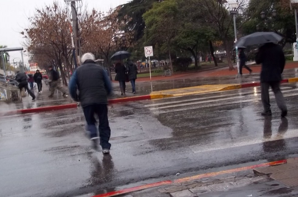 "esta tarde vi llover ....." de Rosa Andrada