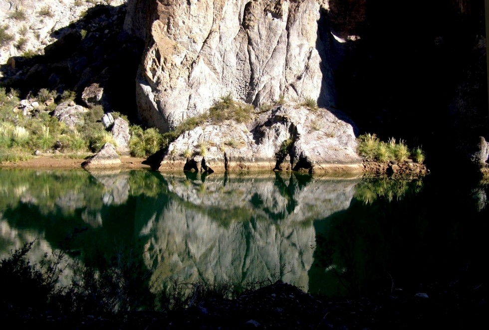 "La Diosa oculta del rio Atuel" de Alberto Matteo