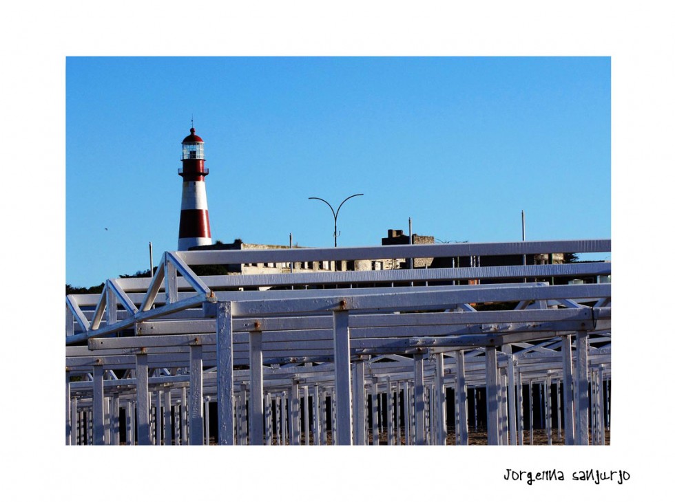 "El faro" de Jorgelina R. Sanjurjo