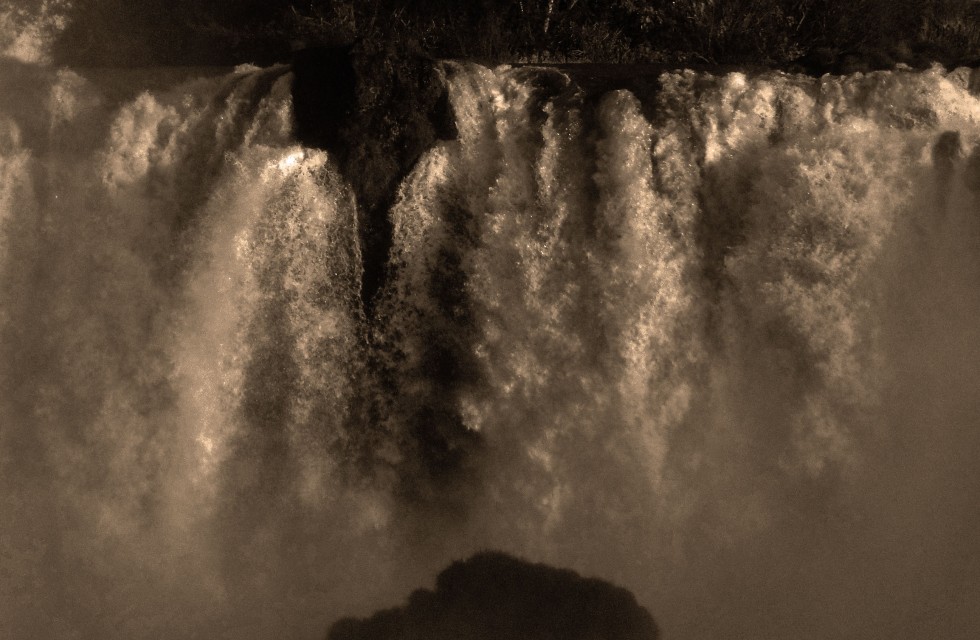 "Agua grande" de Eduardo Ponssa