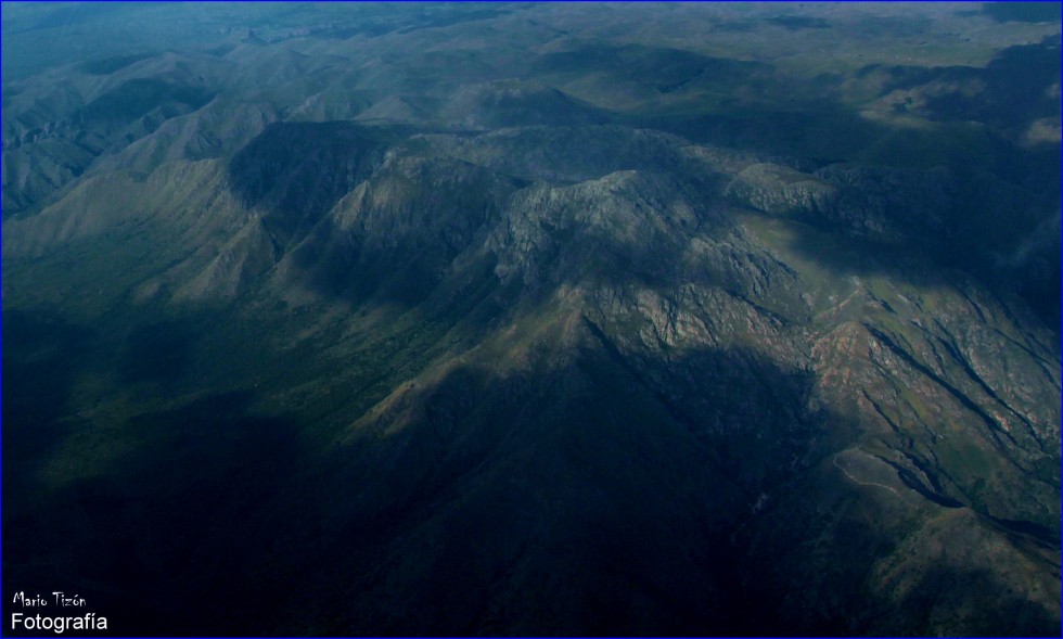 "Aerea. Cerro Uritorco. Provincia de Crdoba." de Mario Tizn