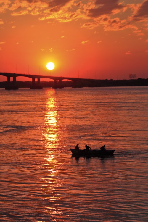 "corrientes por" de Gustavo Vigliecca