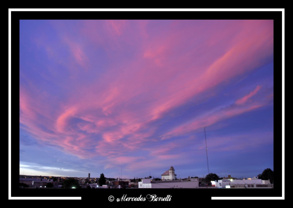 "Cielos del sur..." de Mercedes Bonetti