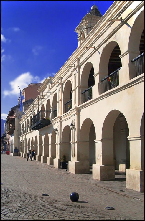 "Cabildo Salta" de Ivn Aybar