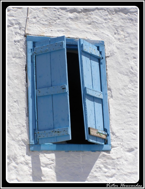 "la ventana" de Victor Houvardas