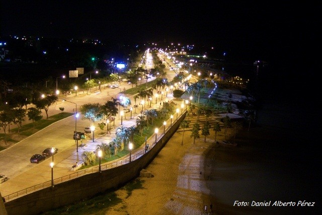 "luces de la costanera" de Daniel Alberto Prez