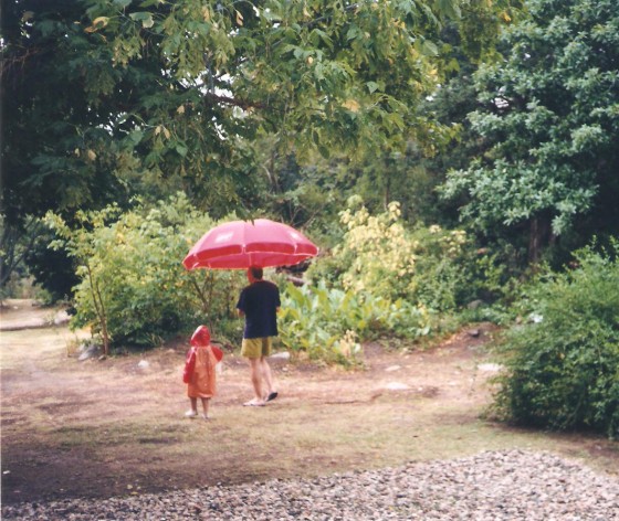 "`Meditando bajo la lluvia`" de Patricia Alejandra Mara Beas