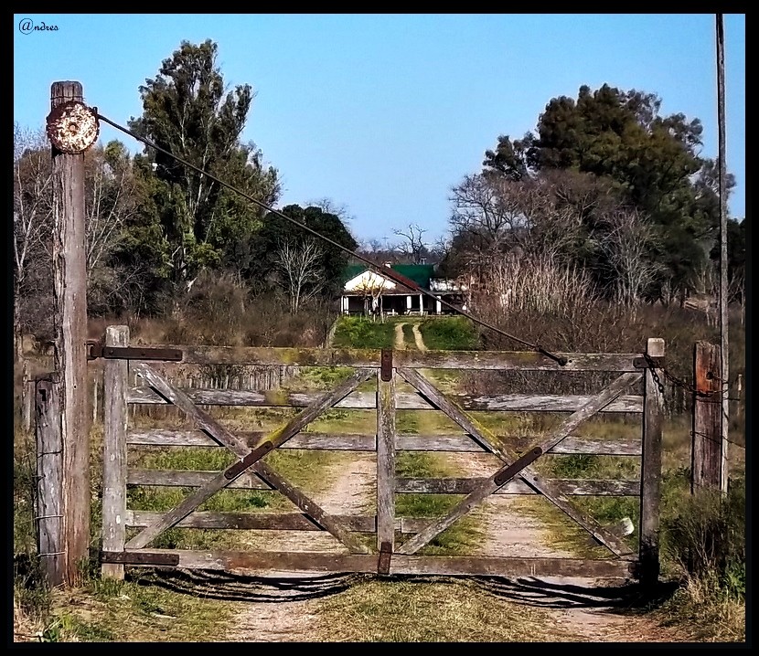 "Entrada al Rancho" de Andres Mancuso