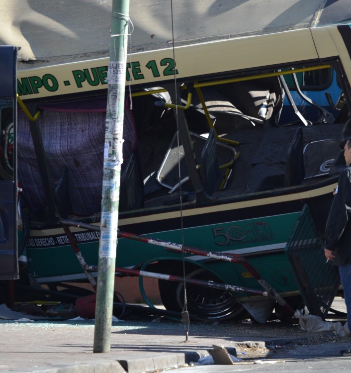 "Tragedia de un Martes 13" de Facu Corol