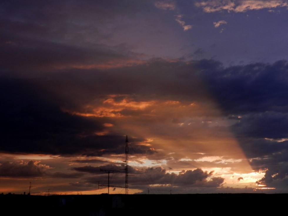 "bello atardecer ... ....." de Rosa Mara Olivn