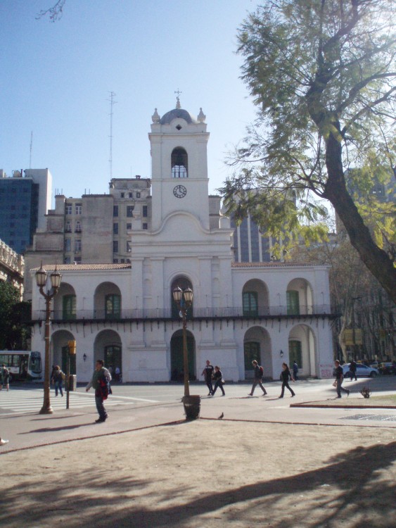 "El cabildo" de Alejandra Gientikis Tarantino