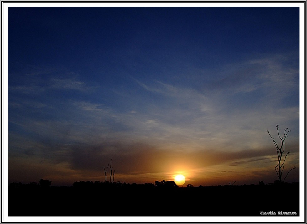 "Otro atardecer..." de Claudio Nicastro