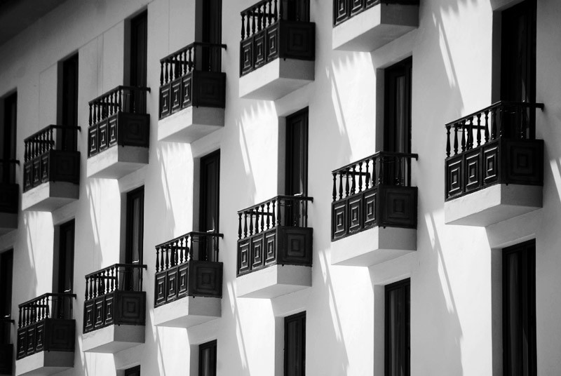 "Setenta balcones..." de Osvaldo Sergio Gagliardi