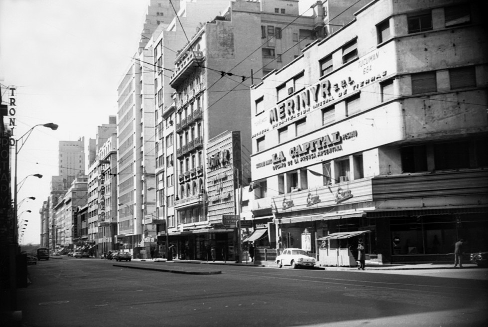 "corrientes y florida, en el 65" de Ricardo Clodomiro Torres