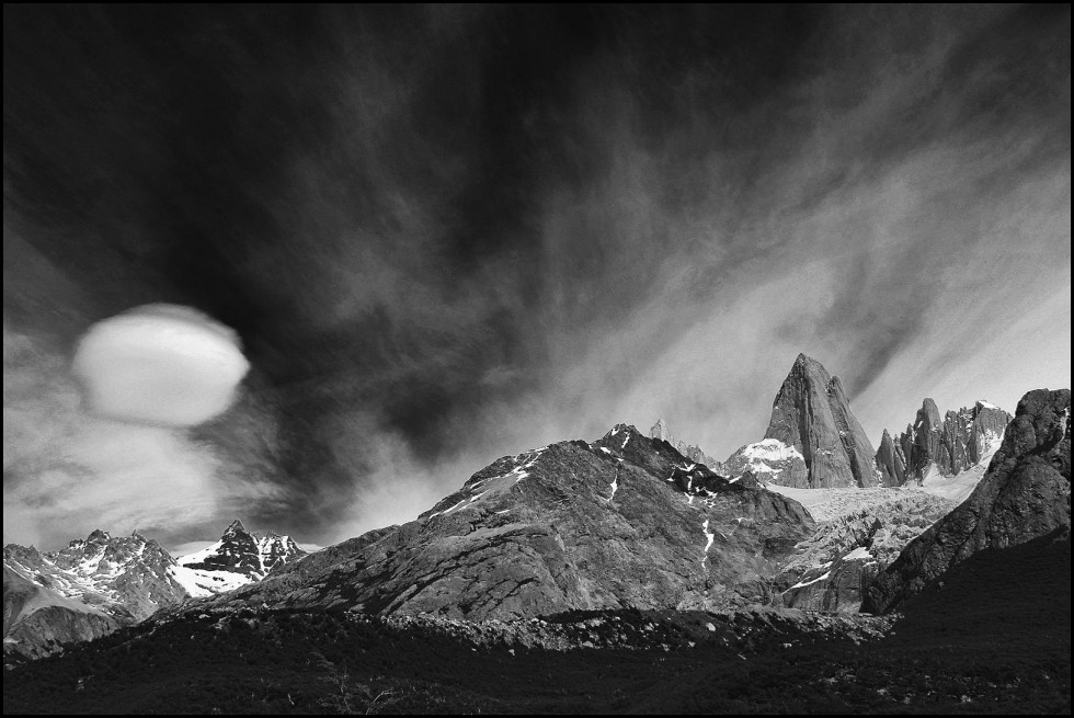 "La nube y la montaa" de Mario Abad