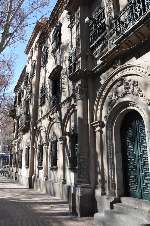 "fachadas del pasado de Mendoza" de Jose Alberto Vicente