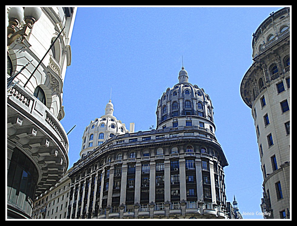 "cupulas del centro" de Joaquin Canclini