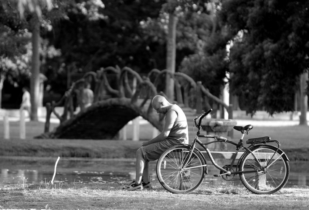 "Pensando en el parque....." de Alberto Direnzo