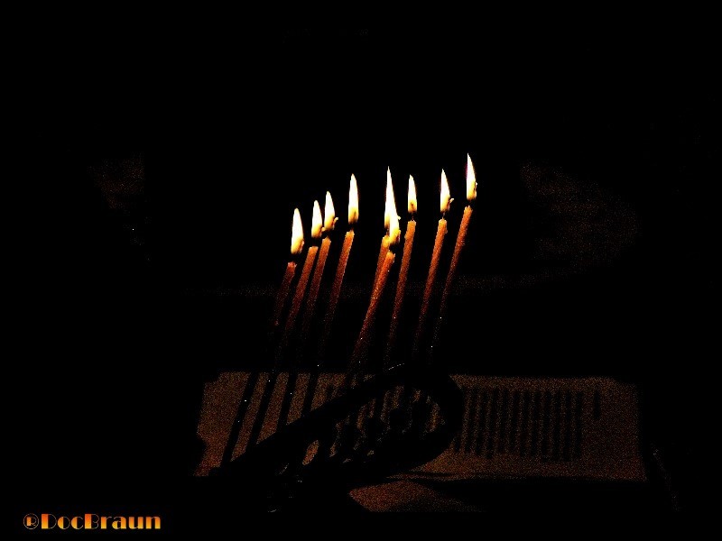 "8 vela de januc" de Juan Jos Braun