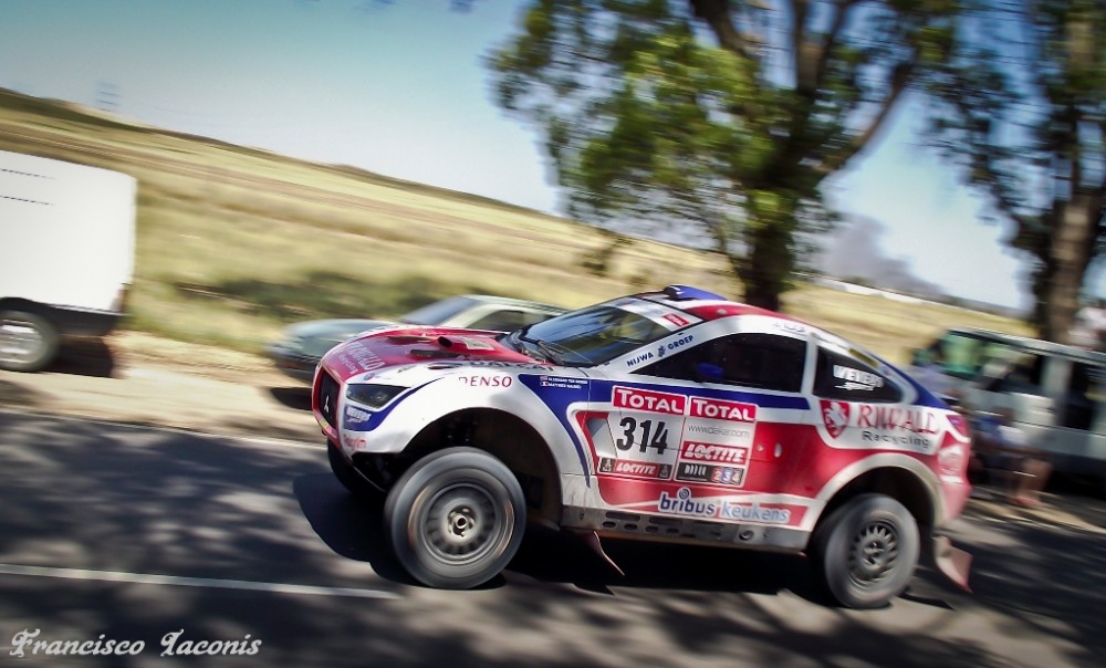 "Rally Dakar" de Francisco Iaconis