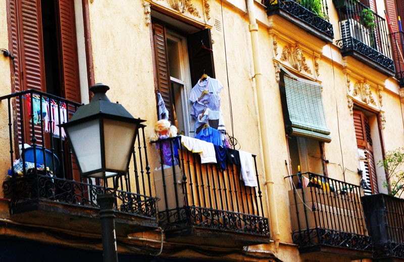 "Balcones y ventanas. LXVIII." de Felipe Martnez Prez