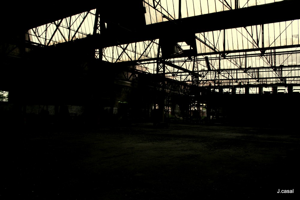 "La Fabrica abandonada." de Jorge Casal