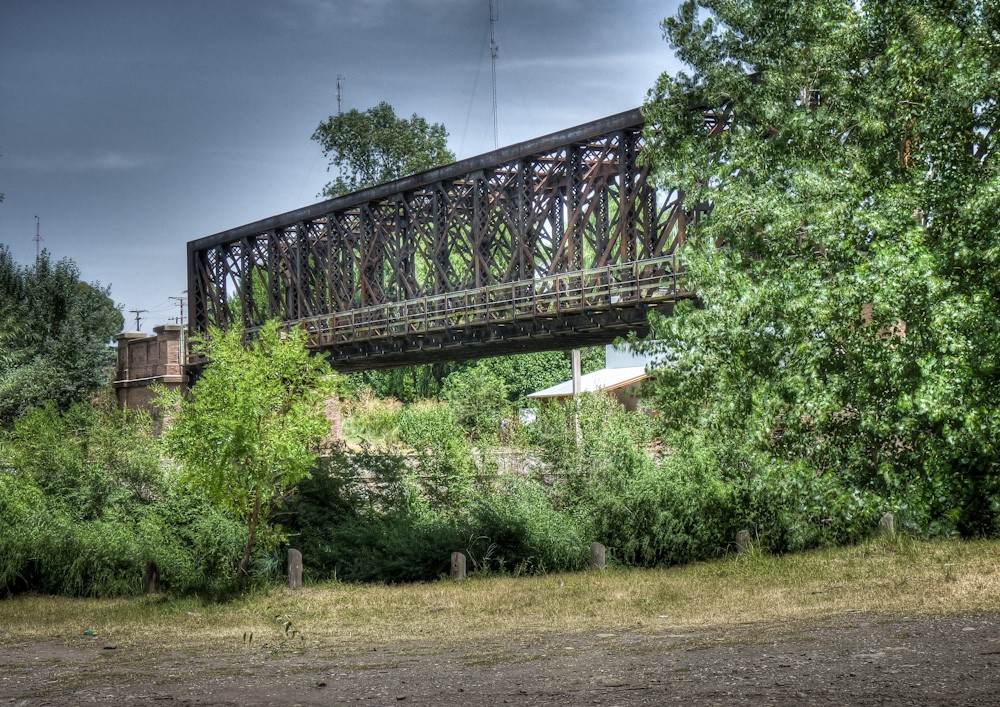 "El puente" de Fernando Buezas