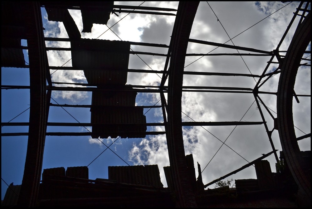 "Viendo pasar las nubes" de Sylvia Sabatini