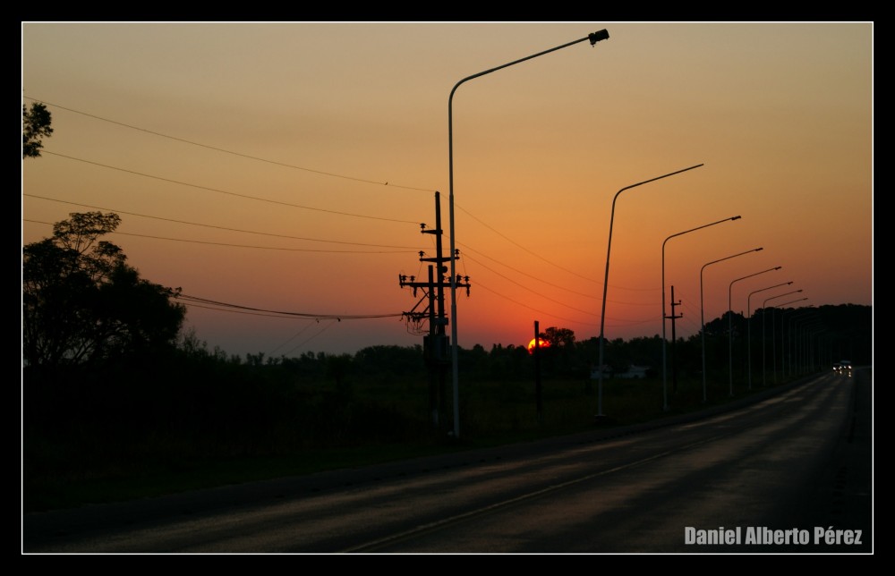 "atardecer desde la ruta" de Daniel Alberto Prez