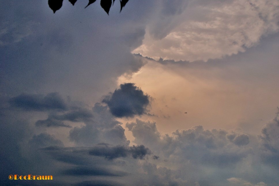 "Nubes raras I" de Juan Jos Braun