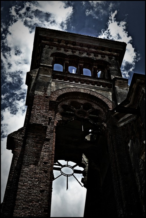 "Ruinas Iglesia Piria" de Sylvia Sabatini