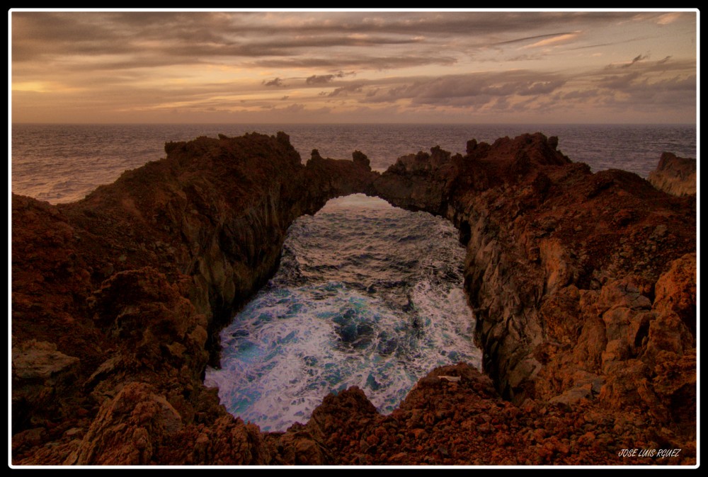 "EL HIERRO" de Jose Luis Rguez