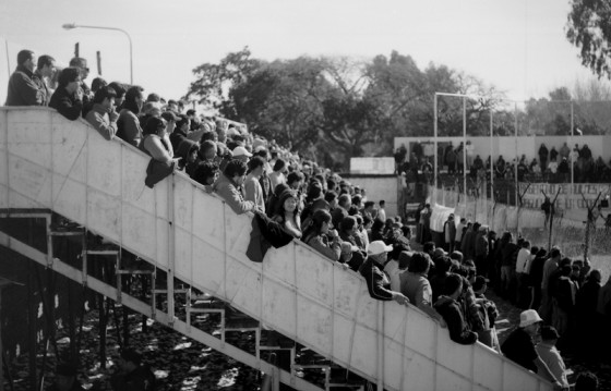 "El otro ftbol IV" de Federico Peretti