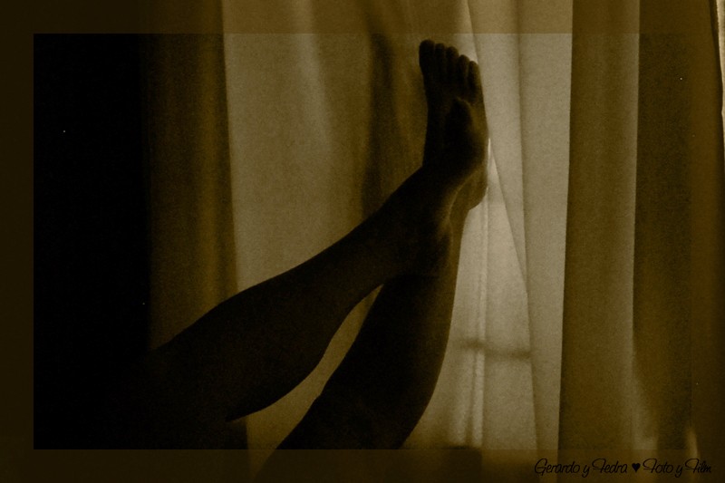 "Pensando con los pies..." de Fedra Tuero