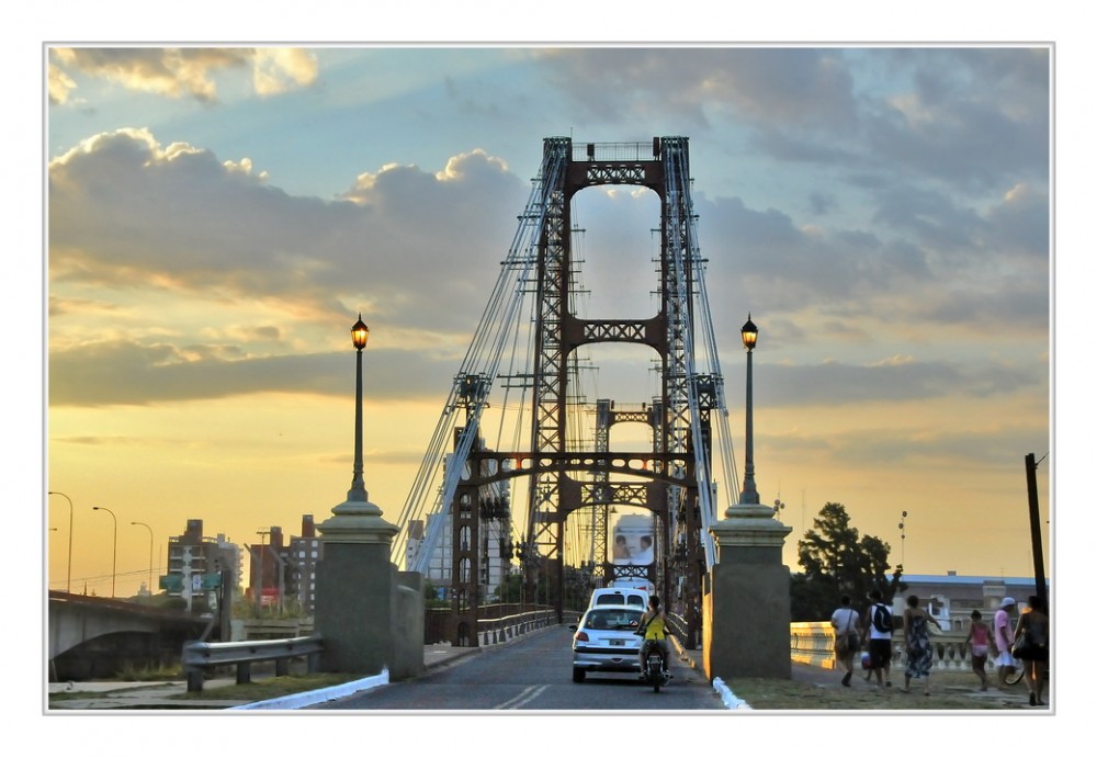 "Puente colgante" de Rafa Lanuza