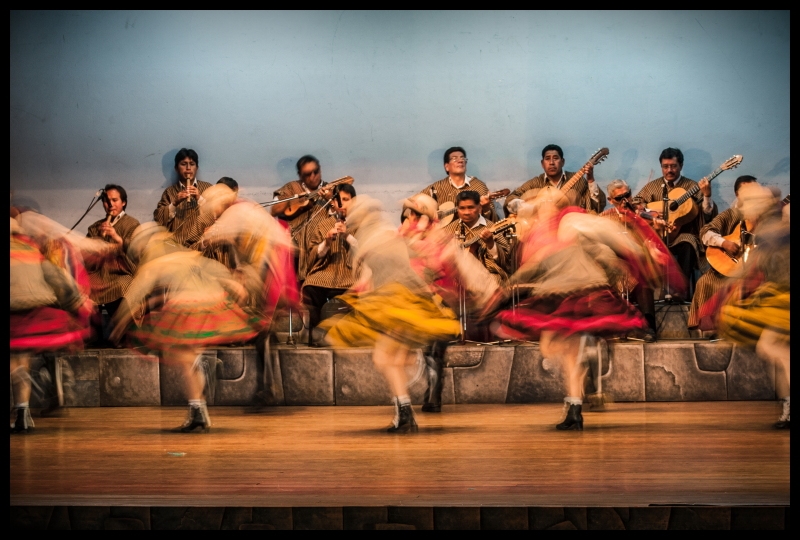 "Bailes tradicionales - Cusco, Per" de Federico R. Grosso