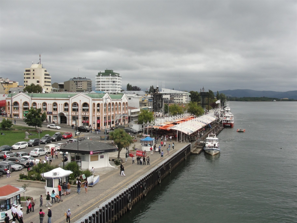 "valdivia" de Ruben Alex Villarroel