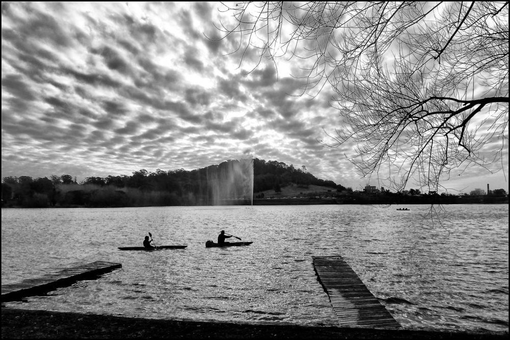 "Atardecer en el lago" de Mabel Ana Solvas