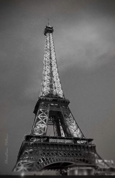 "The Eiffel." de Christian Pittari