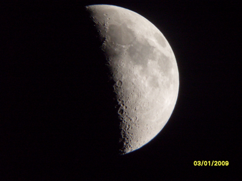 "Luna con telescopio" de Jos Matas Garcia