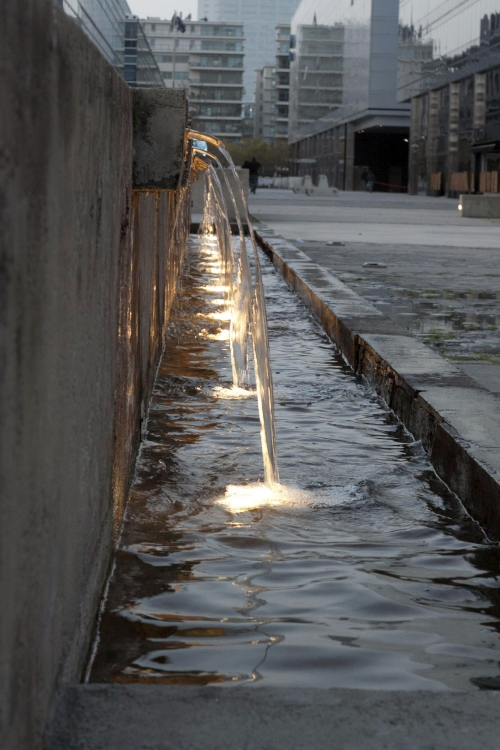 "Fuente Puerto Madero" de Brbara M. Sciacaluga