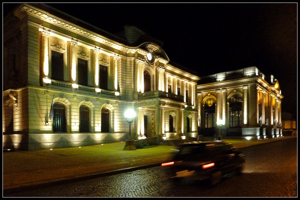 "Palacio Municipal" de Mabel Ana Solvas