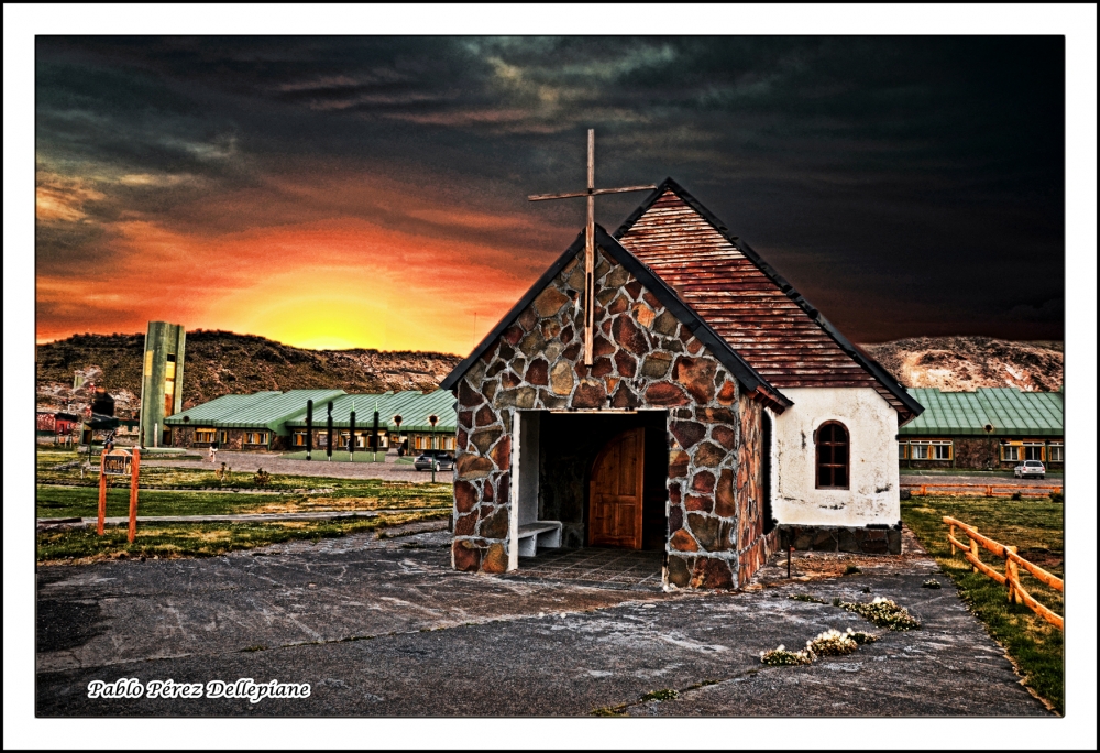 "Capilla Copahue" de Pablo Perez Dellepiane